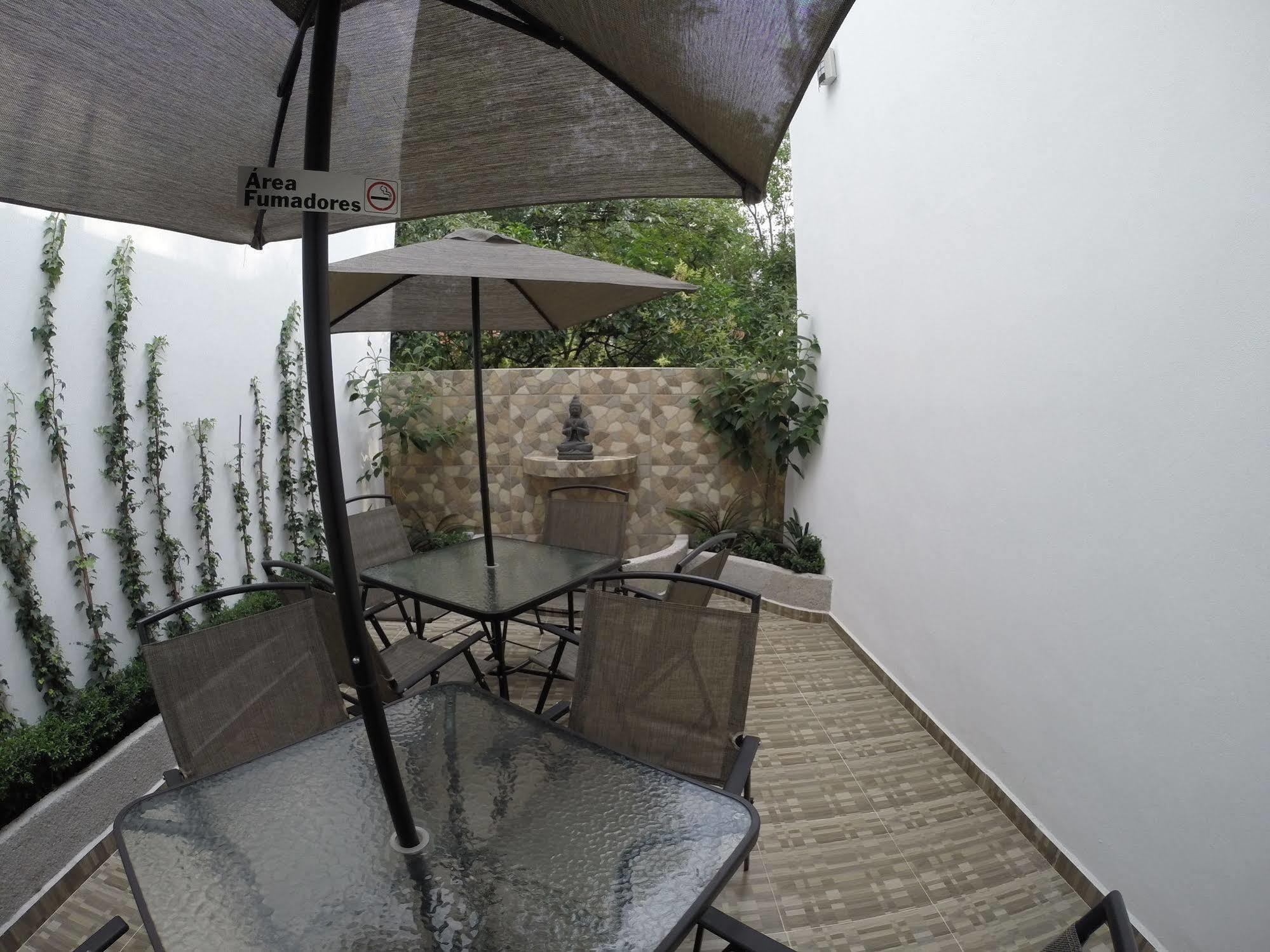 Hotel Condesa 185 เม็กซิโกซิตี้ ภายนอก รูปภาพ